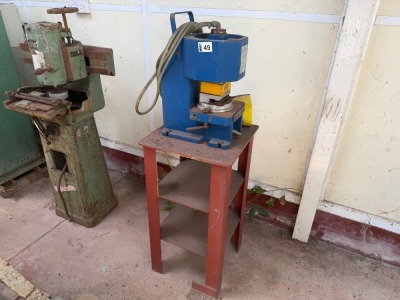 SCHUCO AIR OPERATED PRESS