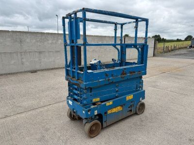 GENIE GS1932 BATTERY OPERATED SCISSOR LIFT