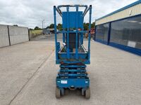 GENIE GS1932 BATTERY OPERATED SCISSOR LIFT - 9