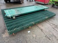 APPROX. 10No. MESH WIRE FENCING PANELS & 11No. POSTS - 9