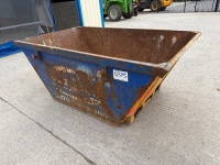 APPROX 2m&sup3; MINI SKIP - 5
