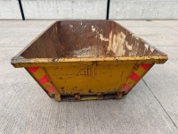 APPROX 2m&sup3; MINI SKIP - 8