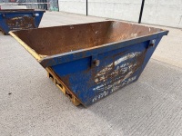 APPROX 2m&sup3; MINI SKIP - 3