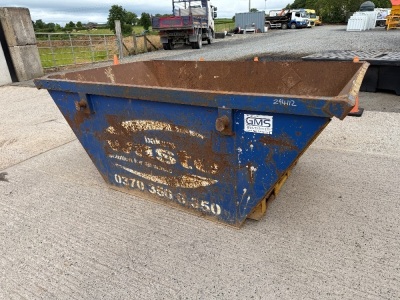 APPROX 2m&sup3; MINI SKIP