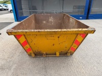 APPROX 2m&sup3; MINI SKIP - 8