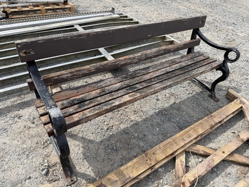 APPROX. 6ft GARDEN BENCH&nbsp;