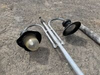 2No. APPROX. 7m LIGHT POLES & 4No. LANTERN STYLE LIGHTS - 2