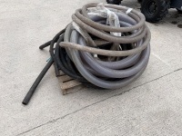 PALLET TO INC. ASSORTED SUCTION HOSES - 8