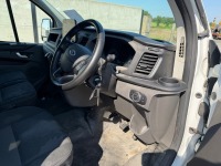 FORD TRANSIT CUSTOM 300 L2 LOW ROOF 2.0 ECOBLUE 130PS CREW VAN - 28