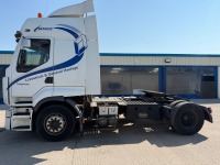 RENAULT PREMIUM PRIVILEGE 4X2 AUTOMATIC TRACTOR UNIT - 6
