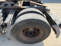 RENAULT PREMIUM PRIVILEGE 4X2 AUTOMATIC TRACTOR UNIT - 15
