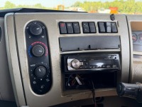 RENAULT PREMIUM PRIVILEGE 4X2 AUTOMATIC TRACTOR UNIT - 31