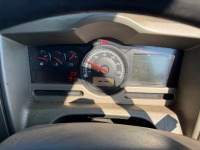 RENAULT PREMIUM PRIVILEGE 4X2 AUTOMATIC TRACTOR UNIT - 39