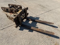 DROMORE FORKS ATTACHMENT TO SUIT 10-14 TON EXCAVATOR&nbsp; - 2