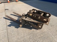 DROMORE FORKS ATTACHMENT TO SUIT 10-14 TON EXCAVATOR&nbsp; - 6