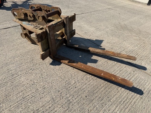 DROMORE PALLET FORKS ATTACHMENT TO SUIT 10-14 TON EXCAVATOR&nbsp;