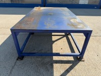 APPROX. 2500mm X 1500mm X 770mm METAL WORK BENCH / STAND - 6