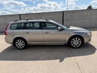 VOLVO V70 SE&nbsp;2.0D 5DR ESTATE - 23