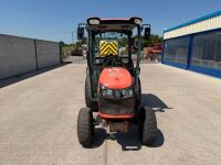 KUBOTA STW40 4WD COMPACT TRACTOR - 8
