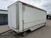 FAST TOW EXHIBITION TRAILER - 28