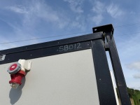 APPROX. 16ft x 8ft STEEL CLAD SHOWER BLOCK&nbsp; - 5