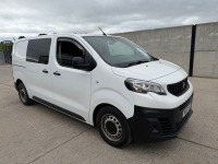 PEUGEOT EXPERT 1200 PROFESSIONAL STANDARD 2.0 BLUE HDI 145PS CREW VAN