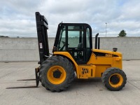 JCB 926 4WD ROUGH TERRAIN FORKLIFT - 2
