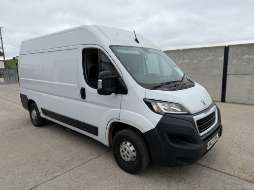 PEUGEOT BOXER 335 PROFESSIONAL L2 H2 2.2 BLUE HDI