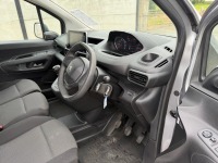 PEUGEOT PARTNER 1000 PROFESSIONAL STANDARD 1.5 BLUE HDI 100PS - 25