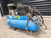 ABAC 240v AIR COMPRESSOR - 4