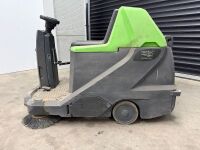 REINTEC SWR600BX BATTERY OPERATED RIDE ON FLOOR SWEEPER / POLISHER - 2