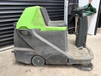 REINTEC SWR600BX BATTERY OPERATED RIDE ON FLOOR SWEEPER / POLISHER - 10