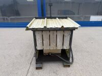APPROX. 300 LITRE GRAVITY FEED STATIC FUEL BOWSER - 4