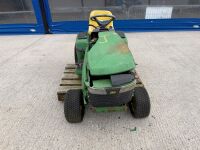 JOHN DEERE GX355 RIDE ON DIESEL LAWNMOWER - 4