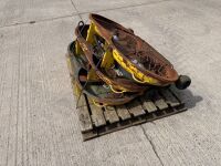 3No. ASSORTED DECKS TO SUIT JOHN DEERE RIDE ON LAWNMOWERS - 5