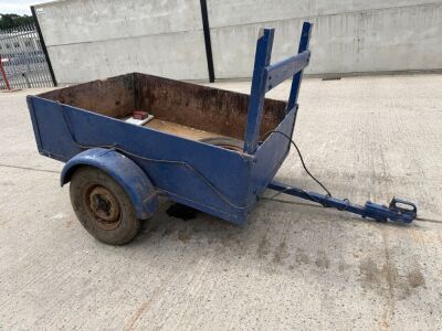 APPROX. 5ft x 3ft WOODEN TRAILER&nbsp;