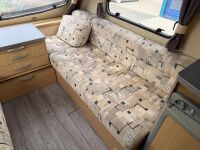 SWIFT SPRITE MAJOR 6 BERTH SINGLE AXLE CARAVAN - 32