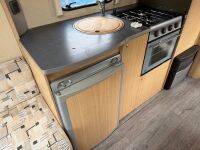 SWIFT SPRITE MAJOR 6 BERTH SINGLE AXLE CARAVAN - 35