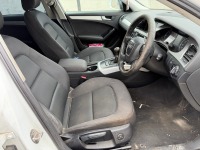 AUDI A4 2.0 TDI 143 SE (WHITE) - 29