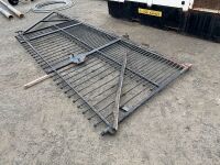 APPROX. 17FT X 6FT SLIDING METAL GATE - NO RAILS OR POSTS - 3