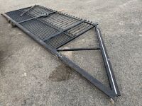 APPROX. 17FT X 6FT SLIDING METAL GATE - NO RAILS OR POSTS - 8