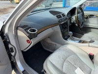 MERCEDES-BENZ E CLASS E320 3.2 CDI AVANTGARDE AUTOMATIC - 10