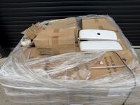 PALLET TO INC. ASSORTMENT OF TOILETS - 3
