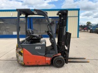 TOYOTA E20T 2 TON BATTERY OPERATED FORKLIFT - 6