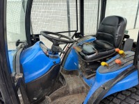 NEW HOLLAND TC27D 4WD DIESEL COMPACT TRACTOR&nbsp;&nbsp; - 19