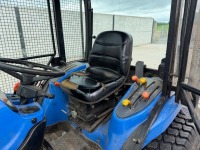 NEW HOLLAND TC27D 4WD DIESEL COMPACT TRACTOR&nbsp;&nbsp; - 20