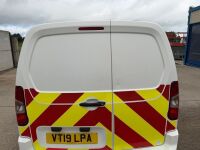 VAUXHALL COMBO 2000 SPORTIVE CARGO L1 H1 1.6 TURBO D 100PS - 16