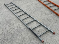 10 TREAD METAL SCAFFOLDING LADDER
