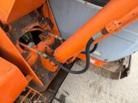 HITACHI EX60-5 6 TON EXCAVATOR - 17