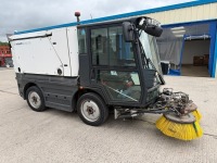 SCHMIDT COMPACT SWINGO 200 5 TON ROAD LEGAL SWEEPER - 9